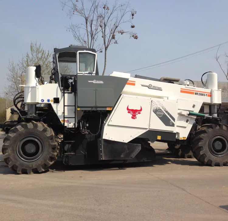 水泥撒布車撒布不均勻的原因？